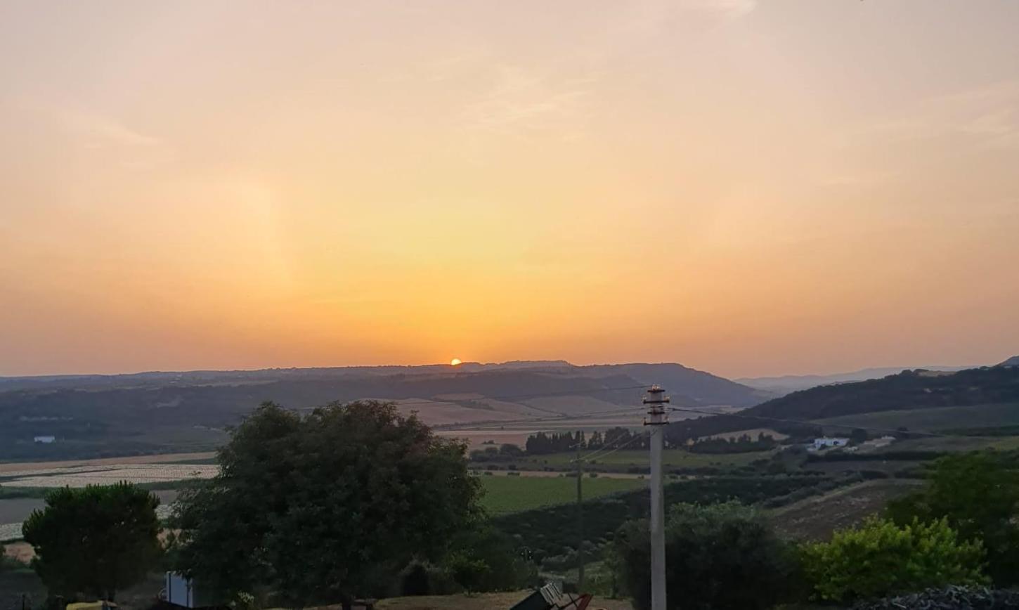 Masseria Strada Agriturismo ジノーザ エクステリア 写真